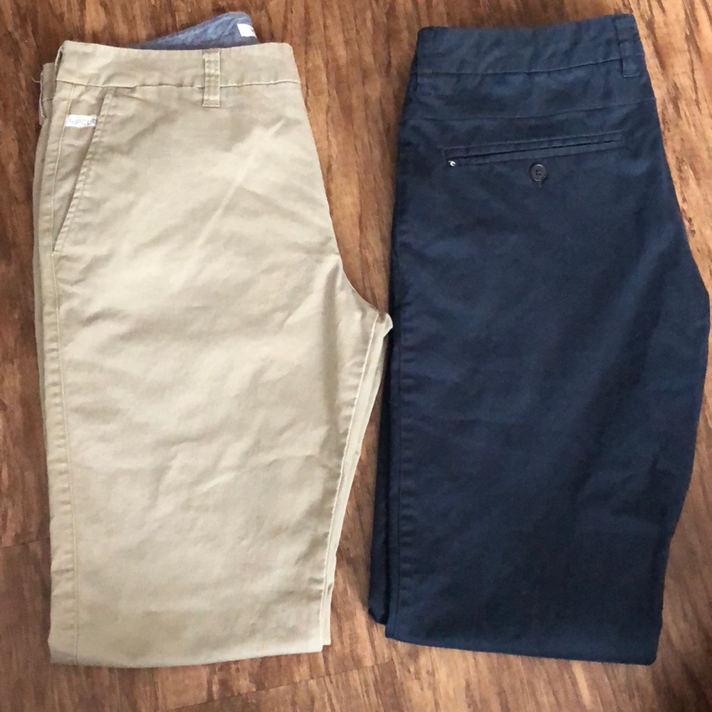 Men’s casual pants from Rip Curl.